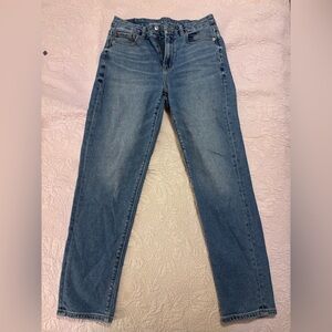 American Eagle Outfitters Curvy Mom Jeans Jeans